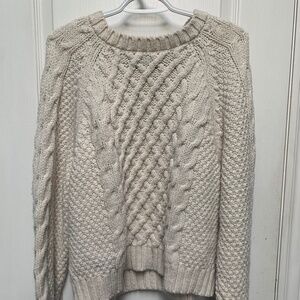 Cream White AE Chunky Cable Knit Sweater size XL